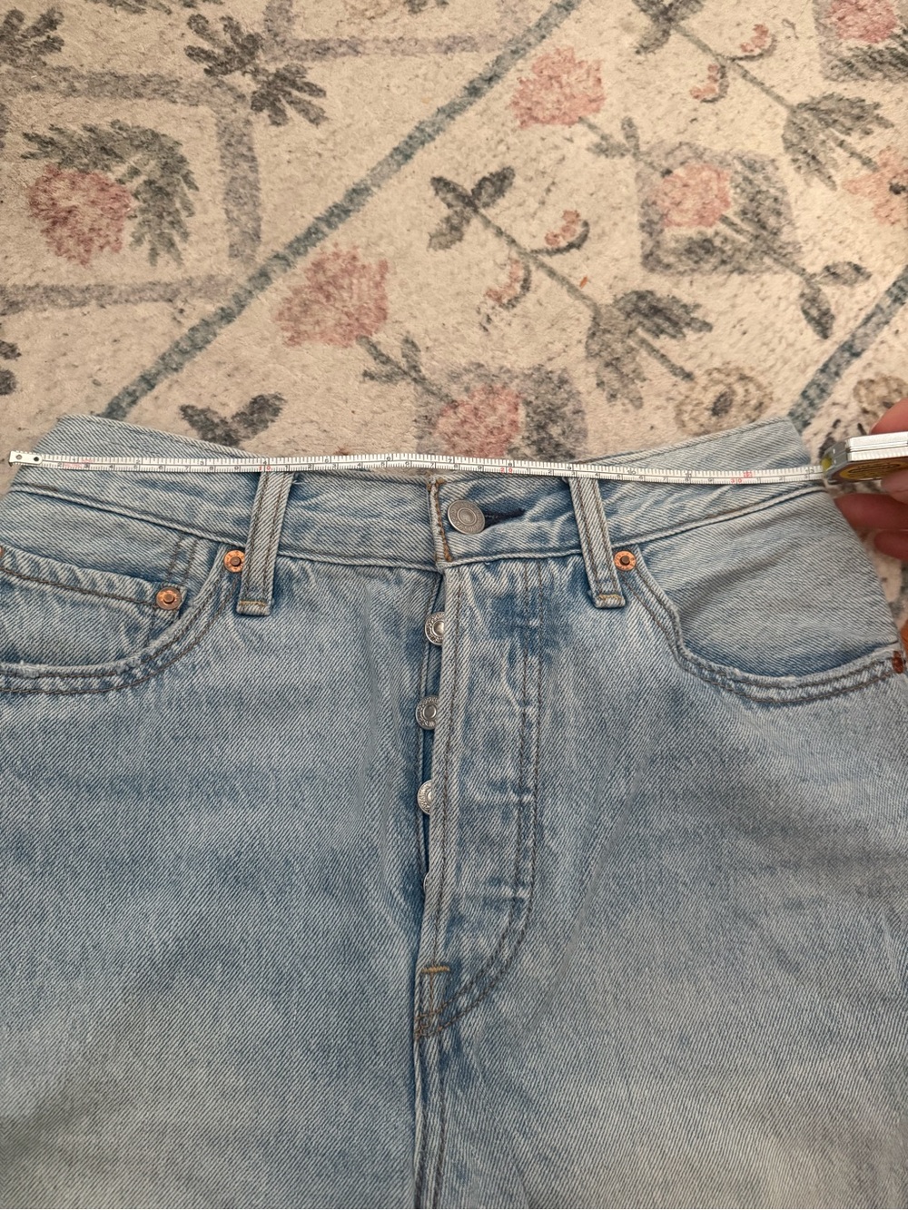 Levi's Light Blue High Rise Wide Leg Jeans - Picture 8 of 8